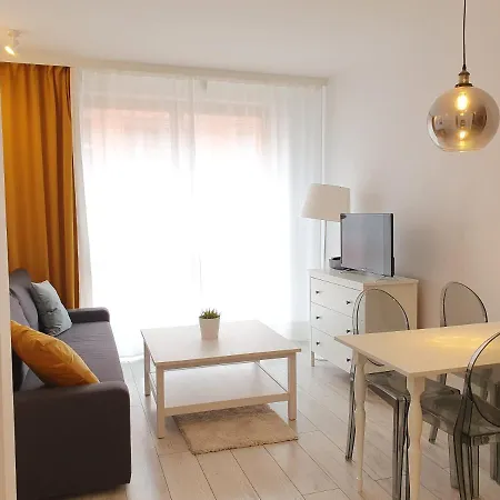 Apartament Aura V Lejlighed *