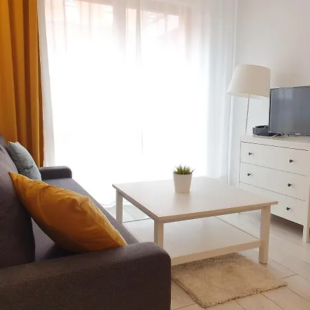 Апартаменты Apartament Aura V *